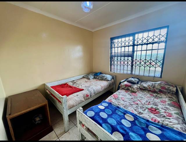 3 BEDROOM FREEHOLD FOR SALE IN MDANTSANE NU 17